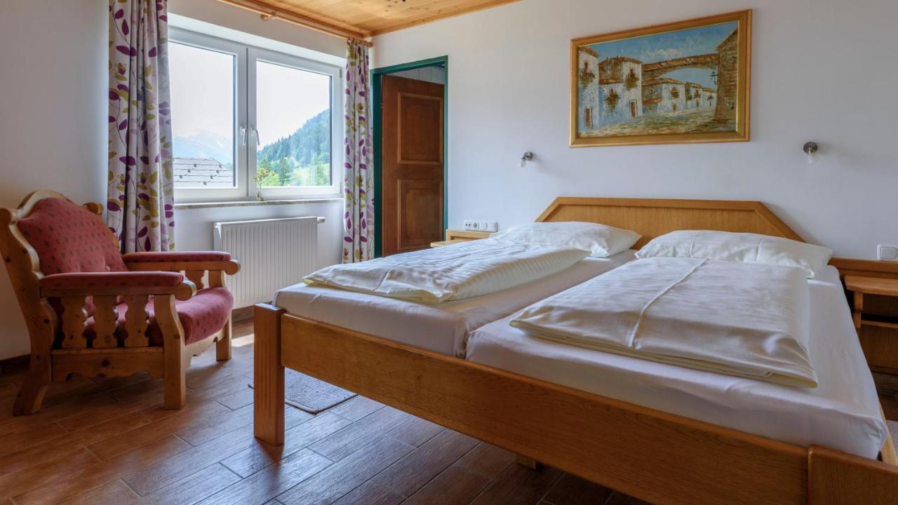 Hotel Landhaus Ausswinkl Russbach am Pass Gschütt Eksteriør billede
